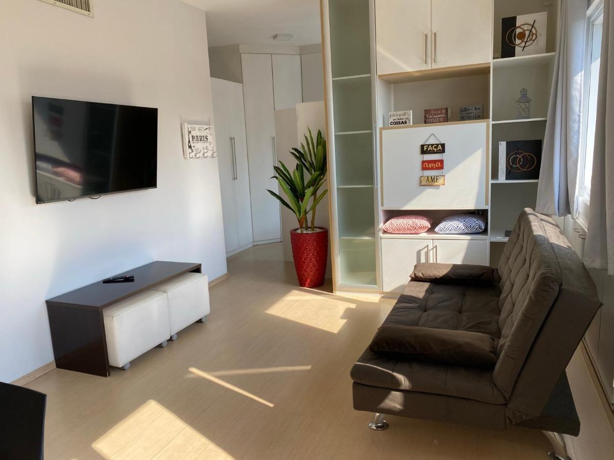 Beneficência Portuguesa, 50 Metros Apartamento *